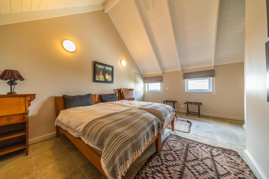 To Let 5 Bedroom Property for Rent in De Zalze Winelands Golf Estate Western Cape